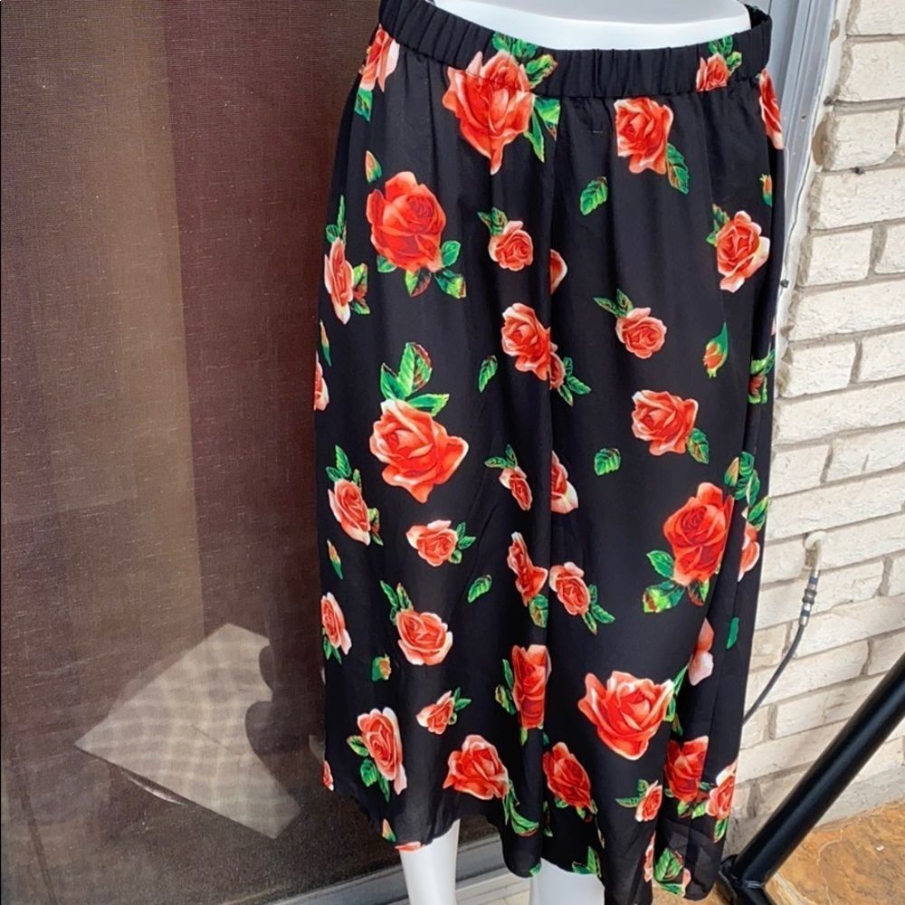 Romeo & Juliet Floral Skirt Pants